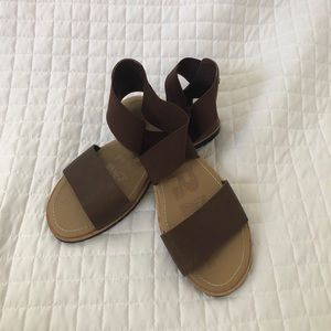 Sorel strap sandals